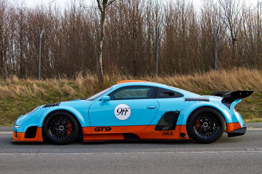  Porsche GT9-CS by 9ff 2012 года  (фото 39 из 40)